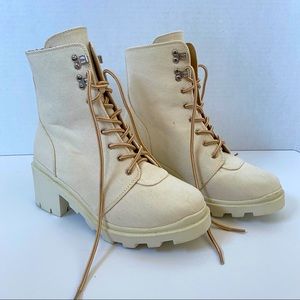 Beige Clothed Combat Boot